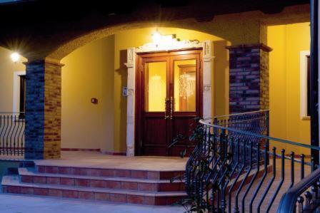Hotel Duca Di Calabria Serra San Bruno Εξωτερικό φωτογραφία